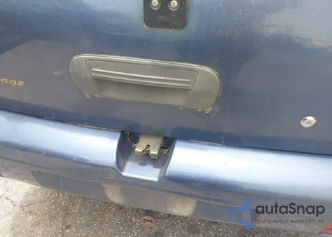 2002 Kia Sportage из США, поврежденный, VIN KNDJB723525162145